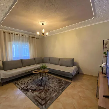 Lucas 2 Appartement Tirana