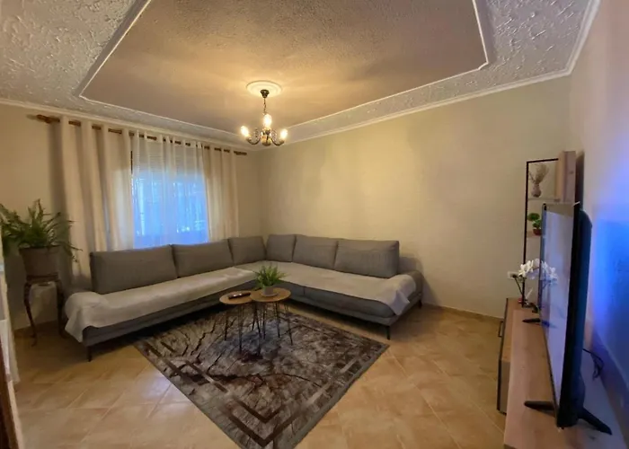 Lucas 2 Appartement Tirana